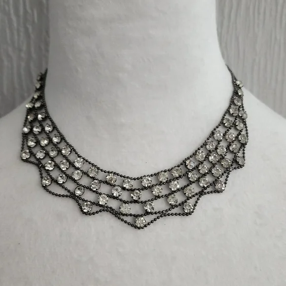 Dazzling Gunmetal Crystal Necklace - Picture 2 of 3